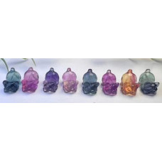 Carvings - Cat Playing (1.8 cm or about 0.7 inch) in Rainbow Fluorite Mix Stones - 10 pcs pack