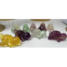 Carvings - Turtle (1.8 cm or about 0.7 inch) in Rainbow Fluorite Mix stones - 10 pcs pack