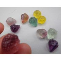 Carvings - Strawberry (about 14x18mm) in rainbow Fluorite Mix stones - 10 pcs pack