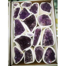 Natural Shards - Amethyst - ( about1.25 x 1.5 x 0.75 Inch H)