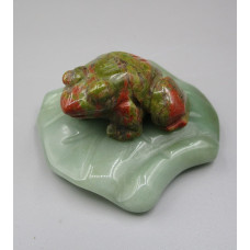 Frog on Lily Pad 1.5 Inch Figurine - Unakite