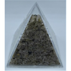 Pyramid Mineral Collection - Chips in (10 x 10 cm) Pyramid container - Rutilated Quartz