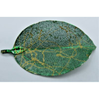 GP Leaf Pendant - Dark Green with Gold Vine