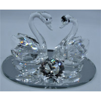 Swans - Crystal product (10.5 x 7 x 7 cm)