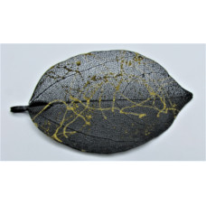 GP Leaf Pendant - Black with Gold Vine