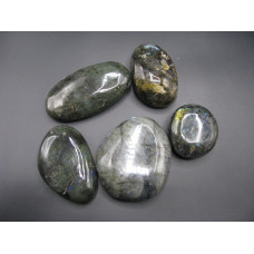 Raw Stones - 1 kg package - Labradorite