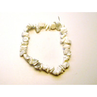 7 Inch Stretch Chip Bracelet - Howlite White  -10 pcs pack