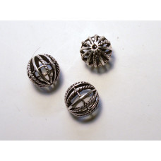 Pewter Finding Bead Charms C-030