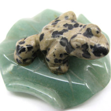 Frog on Lily Pad 1.5 Inch Figurine - Dalmatian Dacite